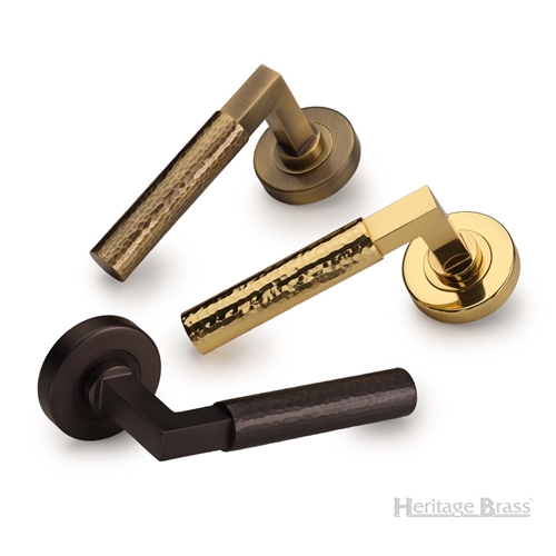 Hammered Bauhaus Door Handle on Round Rose in Polished Brass