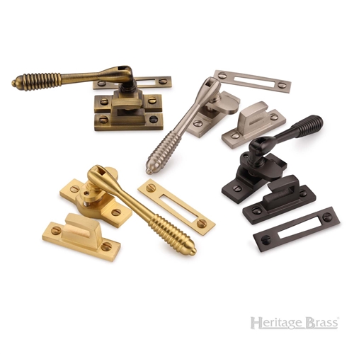 Lockable Mortice & Hook Plate Reeded Casement Fastener in Polished Brass
