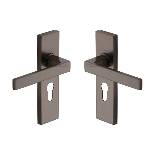 Delta Door Handle on Plate