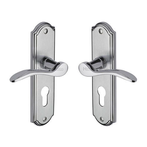 Howard Door Handle on Plate