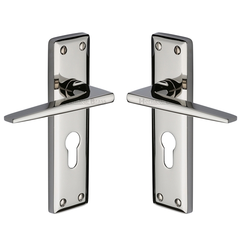 Kendal Door Handle on Plate