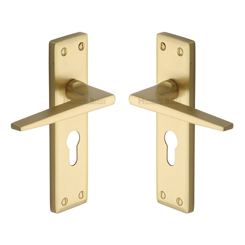 Kendal Door Handle on Plate