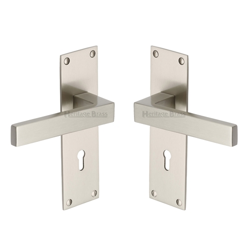 Metro Door Handle on Plate