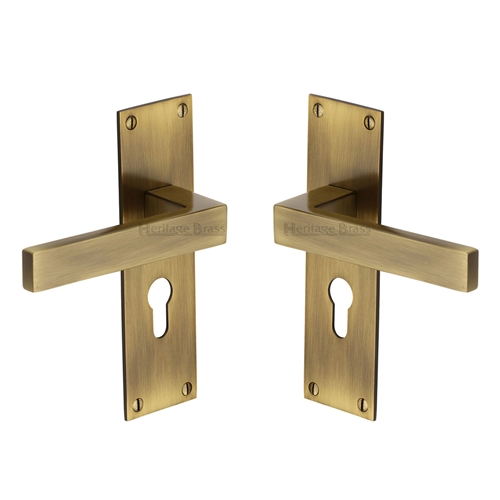 Metro Door Handle on Plate