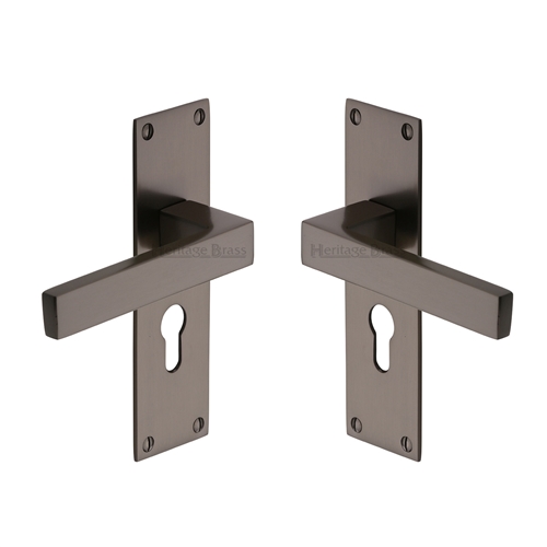 Metro Door Handle on Plate