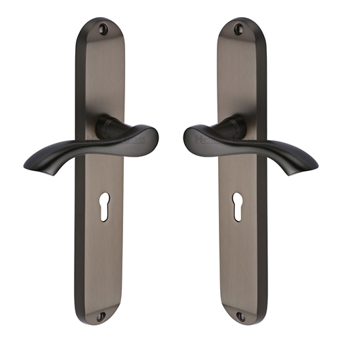 Algarve Long Door Handle on Plate