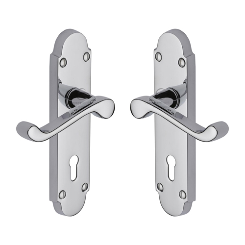Milton Door Handle on Plate