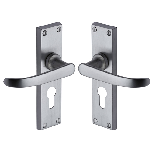 Avon Door Handle on Plate