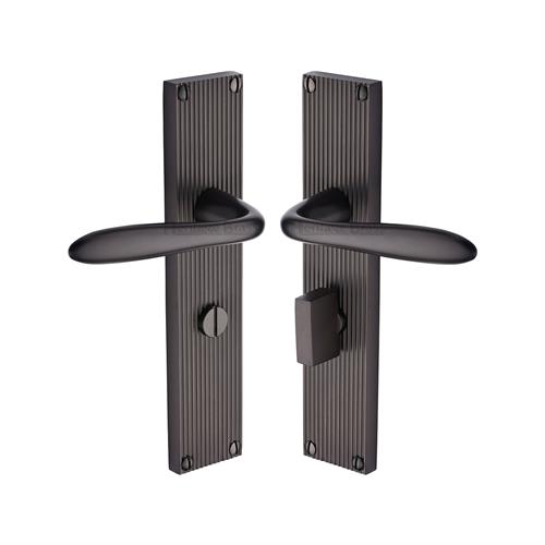 Sutton Reeded Door Handle on Plate