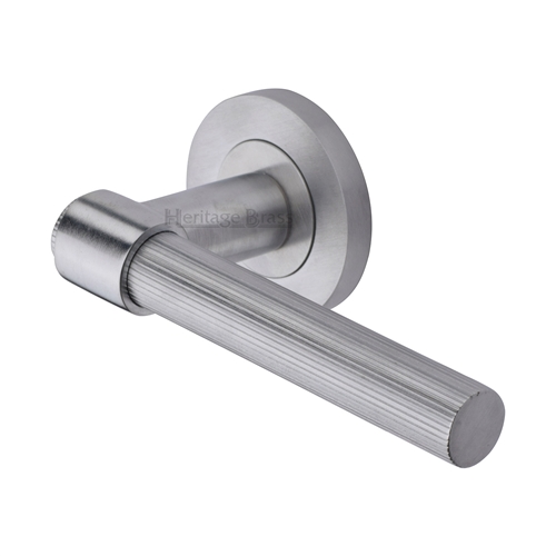 Heritage Brass Linear Fountain Lever on Rose in Satin Chrome