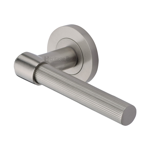 Heritage Brass Linear Fountain Lever on Rose in Satin Nickel