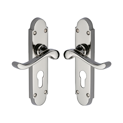 Savoy Door Handle on Plate