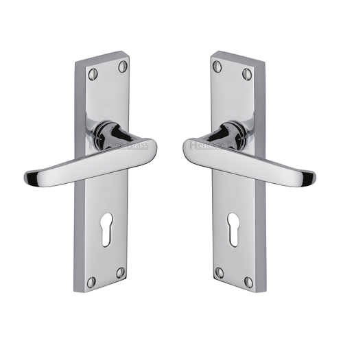 Victoria Door Handle on Plate
