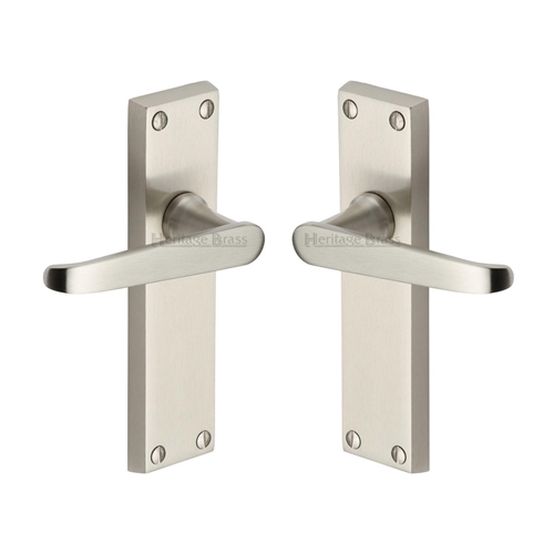 Victoria Door Handle on Plate