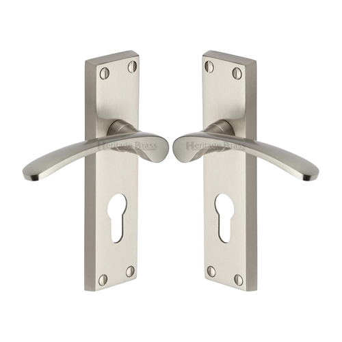 Sophia Door Handle on Plate