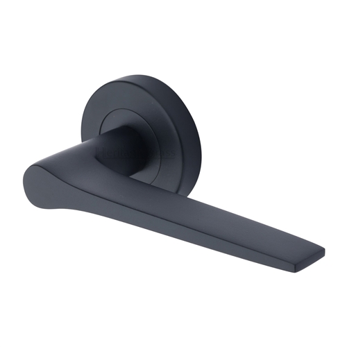 Gio Door Handle on Round Rose