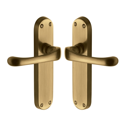 Gloucester Door Handle on Plate