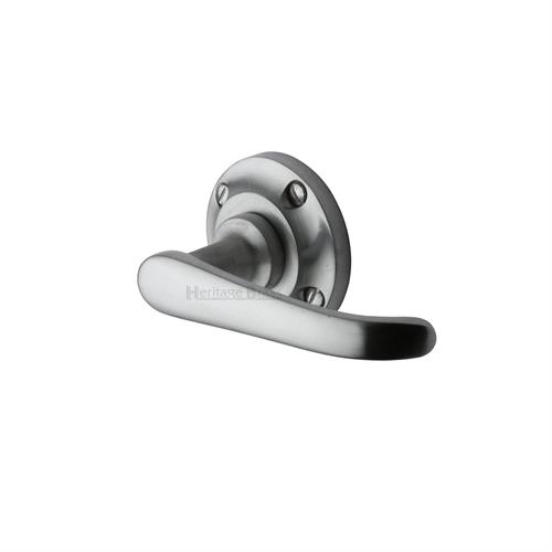Windsor Door Handle on Round Rose