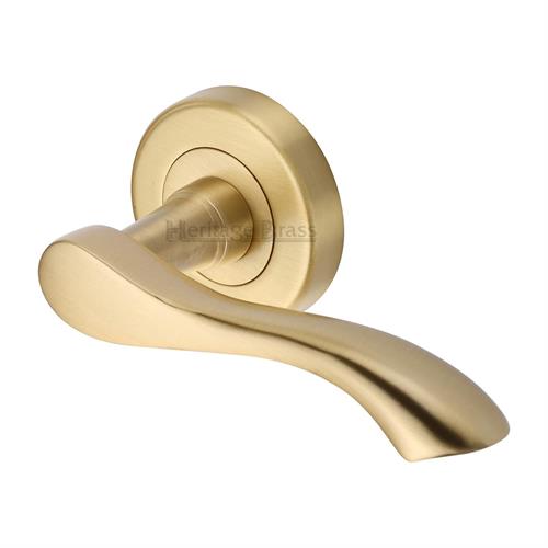 Algarve Door Handle on Round Rose