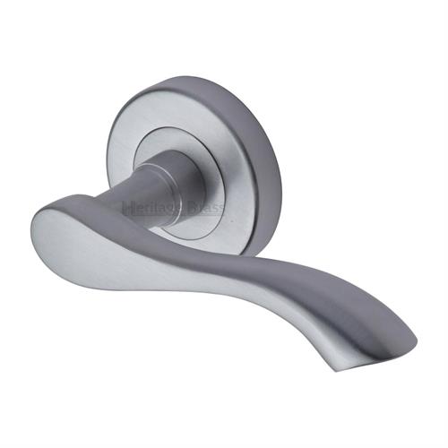 Algarve Door Handle on Round Rose