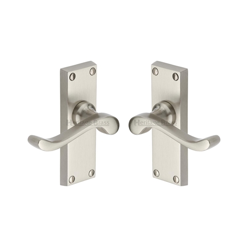 Bedford Short Door Handle on Plate