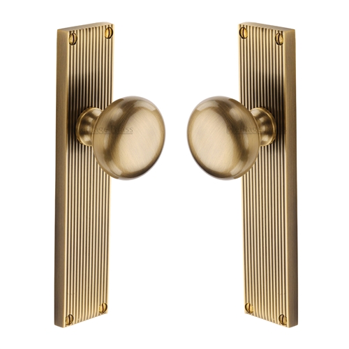 Victoria Reeded Mortice Knob on Plate