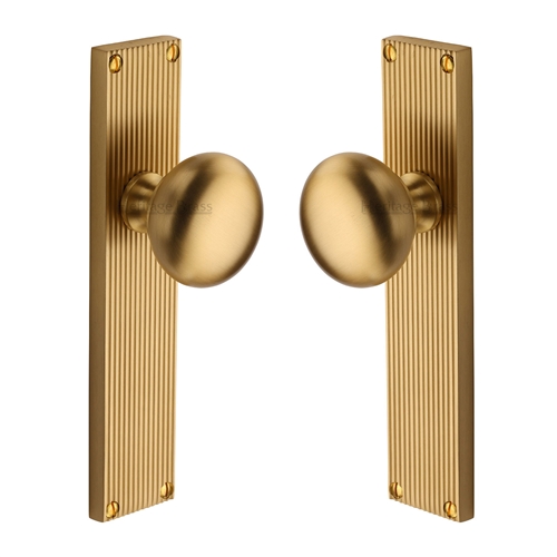 Victoria Reeded Mortice Knob on Plate