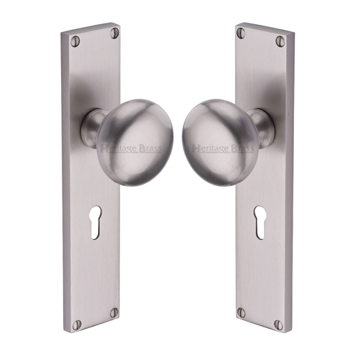 Victoria Mortice Knob on Plate