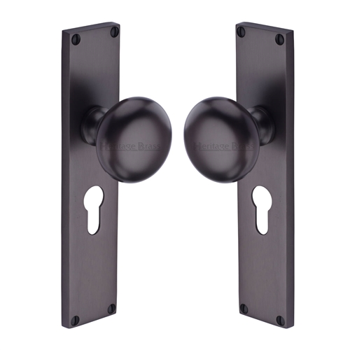 Victoria Mortice Knob on Plate