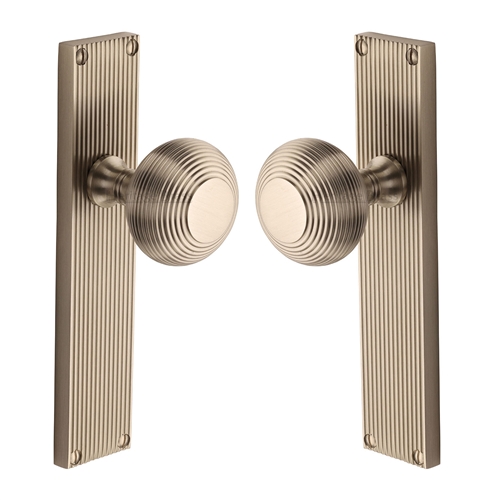 Beehive Reeded Mortice Knob on Plate 