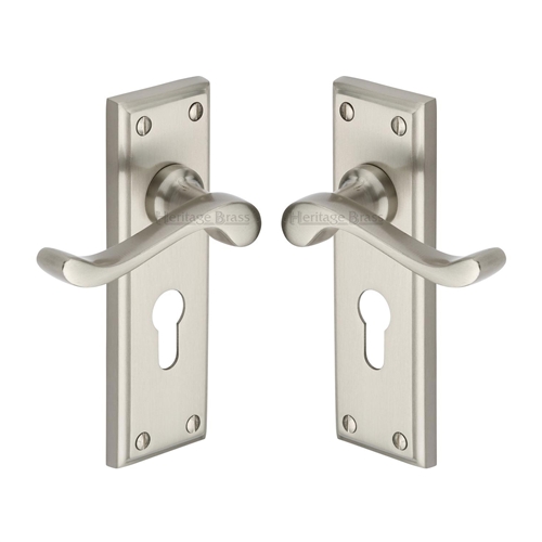 Edwardian Door Handle on Plate