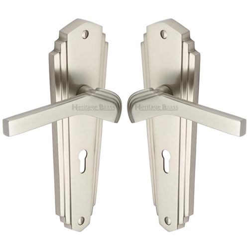 Waldorf Door Handle on Plate