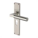 Bauhaus Reeded Door Handle on Plate in Satin Nickel