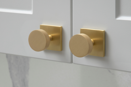 Knurled Hardware