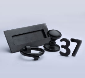 Tudor Hardware